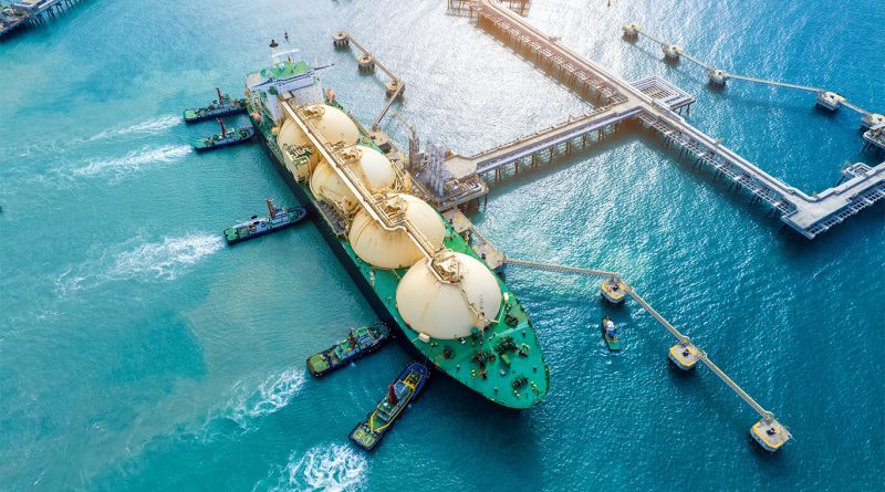 LNG export terminal with supercooled gas carriers loading liquefied natural gas for international shipment