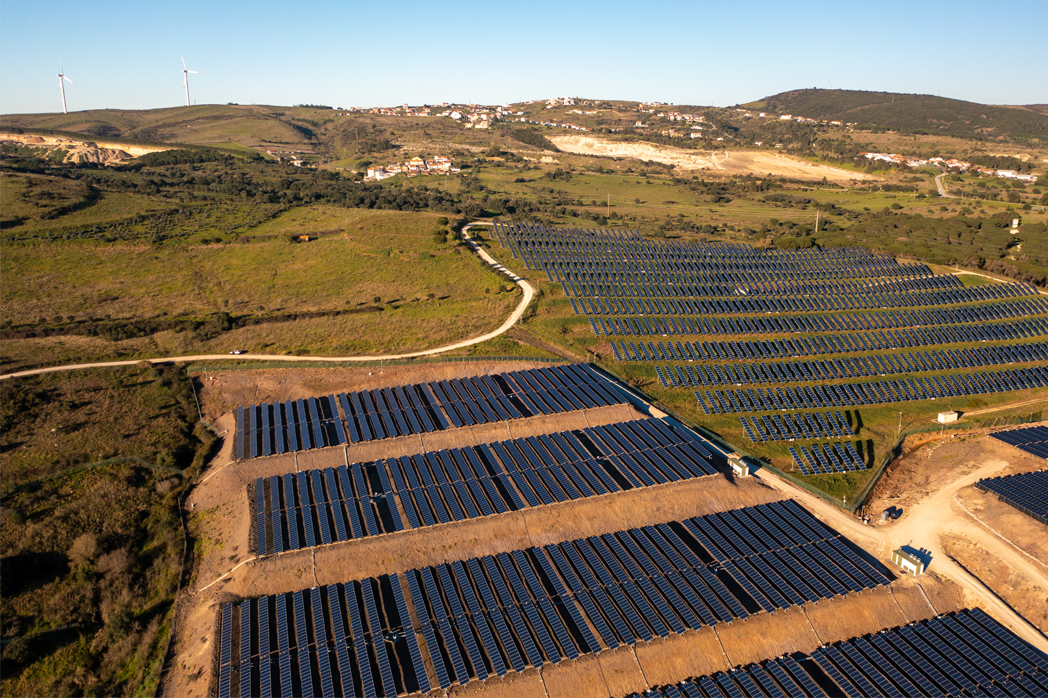 Akuo advances Portugal’s grid with 220 MWh battery project Photovoltaic panels at solar farm